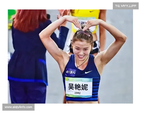 吴艳妮回应网络争议：专注自身，不解为何总被关注